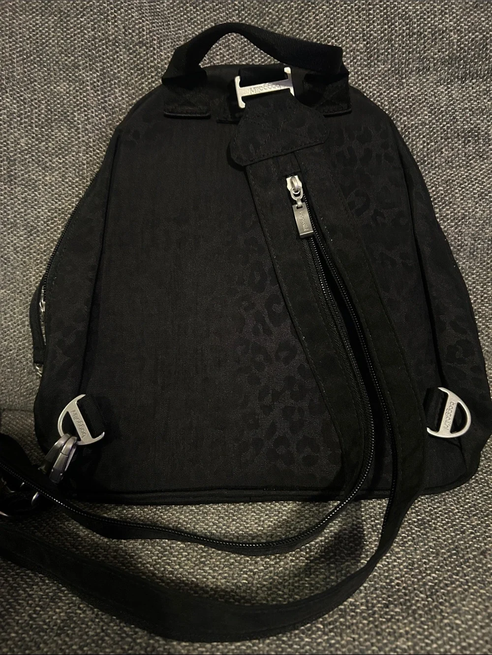 Baggallini Black Leopard Jacquard Crossbody Backpack